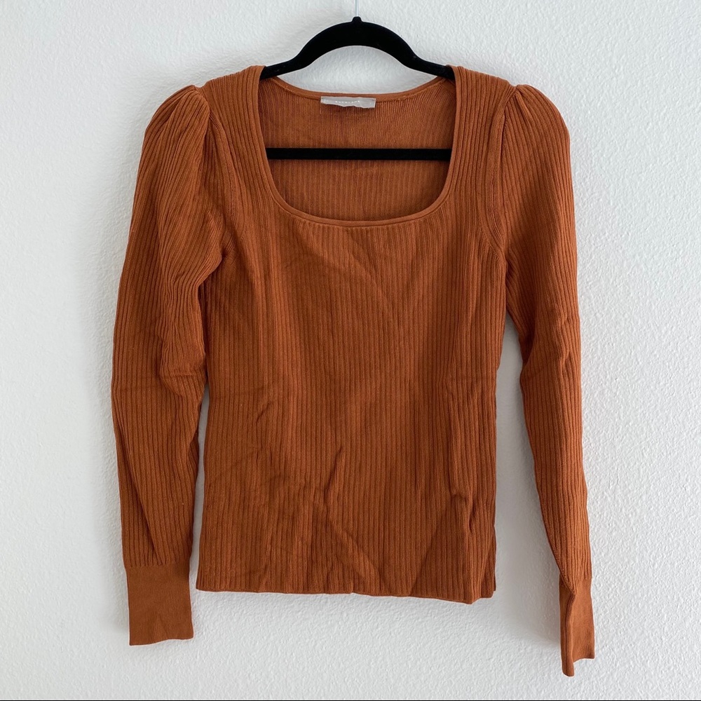 Everlane top